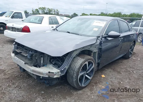 2018 Honda Accord Sport 2.0T z USA, uszkodzony, nr VIN 1HGCV2F31JA022825